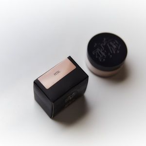 KVD Lock-It Brightening Powder "Petal" (Brand New)